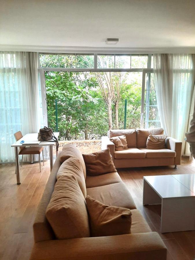 Lovely Escape House In A Frame With Garden Istanboel Buitenkant foto